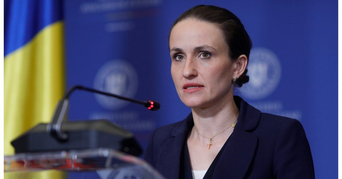 Ministra de Externe Oana Țoiu, în vizită la Varșovia pentru discuții despre securitate și fondurile europene Ministra Afacerilor Externe, Oana Țoiu, efectuează o vizită oficială la Varșovia, unde a avut consultări bilaterale cu viceprim-ministrul și omologul polonez Radoslaw Sikorski