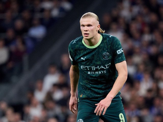 Haaland rămâne la Manchester City, în ciuda zvonurilor despre Barcelona Negocierile pentru un posibil transfer al lui Erling Haaland la Barcelona nu au existat, a declarat agenta jucătorului, Rafaela Pimenta