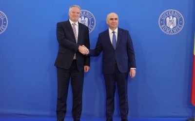 Raportul OCDE despre România: Progrese, dar și semnale de alarmă Un nou raport economic al Organizației pentru Cooperare și Dezvoltare Economică (OCDE) a fost prezentat luni la București, cu participarea secretarului general al organizației, Mathias Cormann