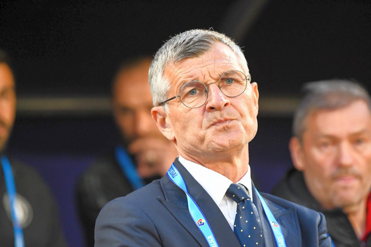 Sabău, aproape de Farul Constanța: Negocieri în fază finală