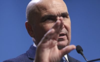 Bolojan: Comunele de lângă reședința de județ, primării de sector?