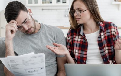 Guvernul discută mecanismul pentru plafonarea prețului la gaze după liberalizare Guvernul se reunește joi pentru a dezbate un proiect de ordonanță de urgență care prevede măsuri pentru consumatorii casnici de gaze naturale, după liberalizarea pieței, începând cu 1 aprilie 2026