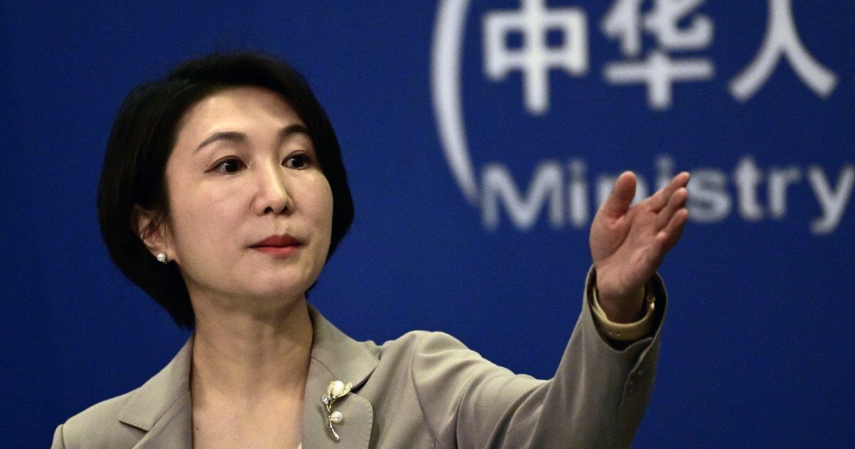 China condamnă ferm moartea liderului suprem iranian, Ali Khamenei Beijingul a reacționat dur la moartea ayatollahului Ali Khamenei, liderul suprem al Iranului, survenită în urma unor atacuri atribuite Israelului și Statelor Unite ale Americii