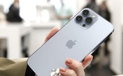 Apple testează printarea 3D pentru iPhone: Reducerea costurilor de producție, pe agenda companiei Apple evaluează posibilitatea de a utiliza printarea 3D a aluminiului pentru a fabrica carcasele telefoanelor iPhone, o mișcare menită să eficientizeze procesul de producție și să reducă costurile