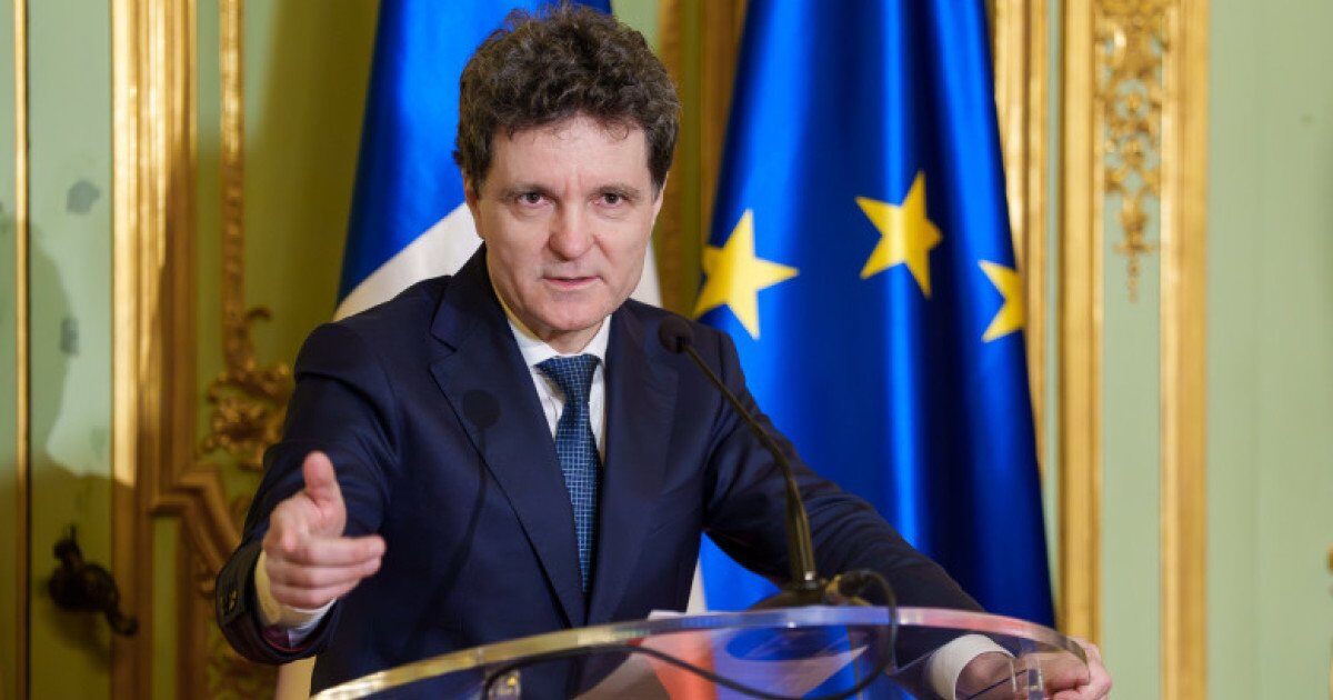 Nicușor Dan, în vizită oficială la Varșovia pe fondul tensiunilor geopolitice Președintele României, Nicușor Dan, efectuează o vizită oficială la Varșovia joi, 5 martie 2026, la invitația omologului său polonez, Karol Nawrocki