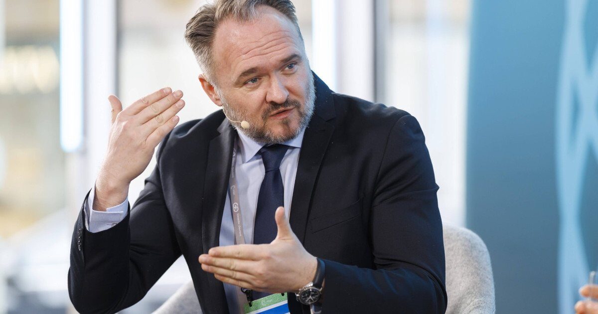 UE se pregătește pentru posibile penurii de combustibil: Bruxelles-ul ia în calcul măsuri de criză energetică Uniunea Europeană se pregătește să reactiveze măsurile de criză energetică utilizate în 2022, ca răspuns la potențialele perturbări de pe piețele energetice