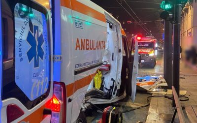 Medicii ripostează: Ambulanțele nu pot fi lăsate în garaj