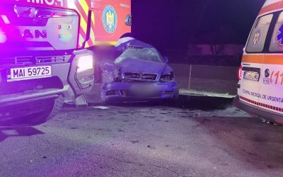 Tragedie pe DN1 E60: Un accident rutier grav a curmat două vieți Un accident rutier grav a avut loc joi seara pe DN1 E60, în apropierea localității Negreni, județul Cluj, implicând un autocamion și două autoturisme