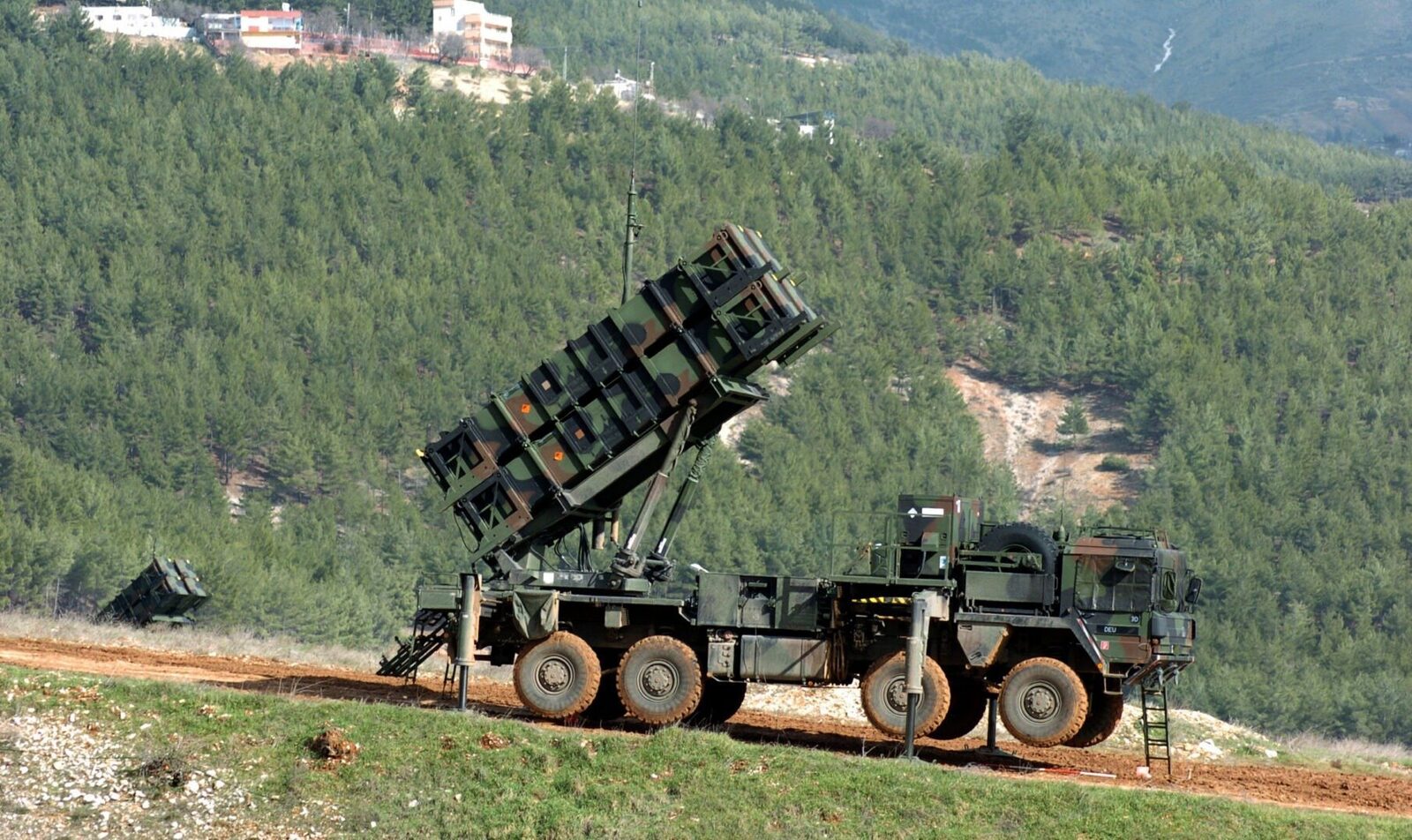 Grecia trimite rachete Patriot în Bulgaria pentru apărare antiaeriană Grecia va transfera o baterie de rachete Patriot în nordul țării pentru a spori capacitățile de apărare ale Bulgariei