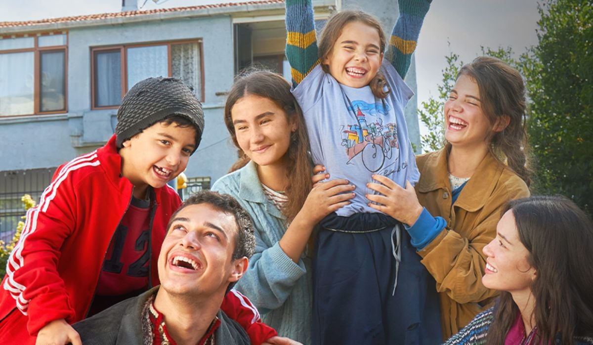 Actorii din noul serial Kanal D: Cine sunt orfanii din „Ai nimănui”
