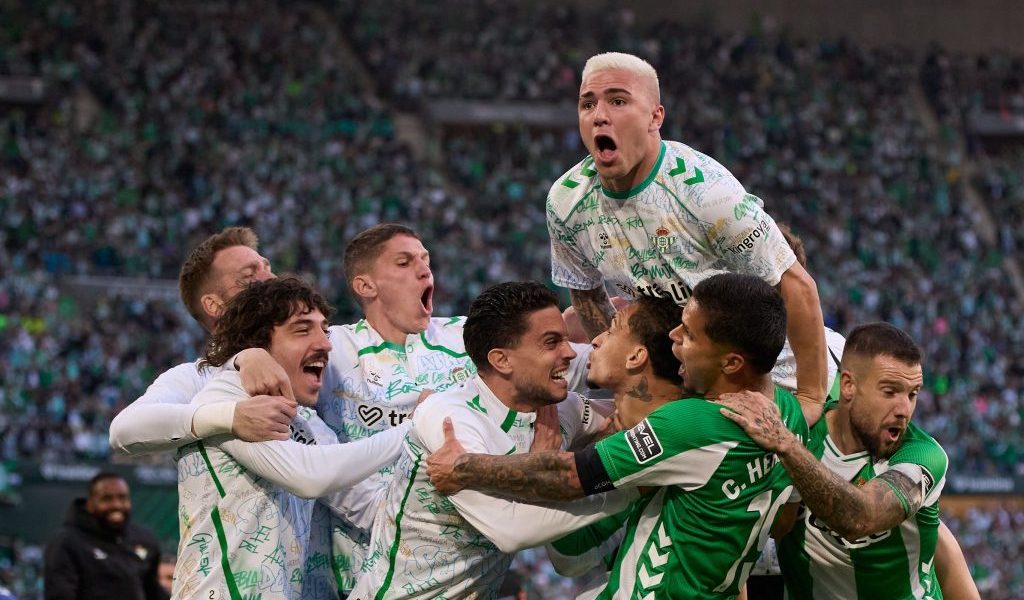 Betis se luptă pentru Europa: Miza uriașă în meciul cu Celta Vigo Sevilla, Spania – Suporterii lui Real Betis așteaptă cu sufletul la gură meciul de duminică, de pe stadionul La Cartuja, împotriva Celtei Vigo