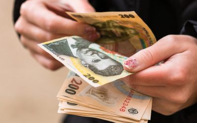 Birocrația pensiilor: Românii care au lucrat ore suplimentare riscă să primească o pensie mai mică Pentru a beneficia de o pensie corectă, românii care au lucrat ore suplimentare sau în condiții speciale trebuie să prezinte documente justificative