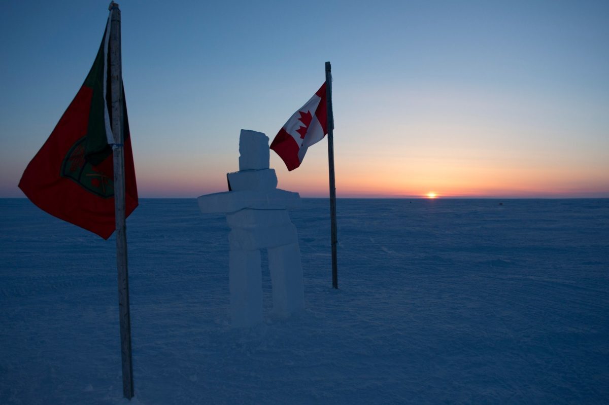 Țările nordice și Canada își unesc forțele în Arctica, pe fondul tensiunilor geopolitice La Oslo, cele cinci țări nordice și Canada au convenit să își consolideze cooperarea în Arctica, o regiune strategică tot mai importantă pe fondul tensiunilor internaționale