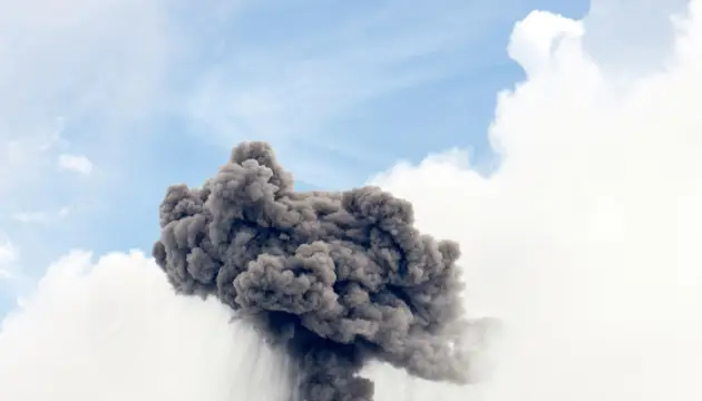 Patru depozite petroliere, atacate în zona teheranului