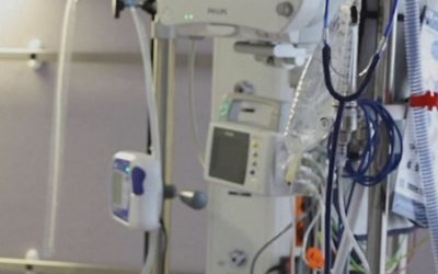 Un adolescent de 13 ani se află în stare gravă la Spitalul Județean din Timișoara, după ce a fost lovit de o poartă de fotbal