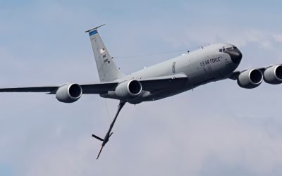 Patru militari americani au murit într-o prăbușire de avion în Irak; doi sunt încă dați dispăruți Un avion militar american de realimentare, de tip KC-135, s-a prăbușit joi în vestul Irakului, provocând moartea a patru militari americani