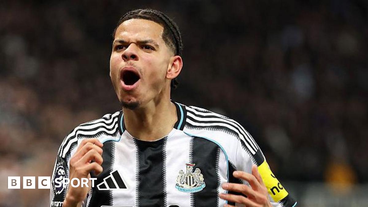 Newcastle învinge man united cu un gol târziu