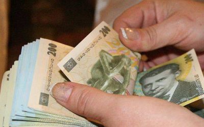 Guvernul pregătește o lege care va limita cumulul pensiei cu salariul pentru anumite categorii de angajați Premierul Ilie Bolojan a anunțat că, începând de săptămâna viitoare, Guvernul va introduce un proiect de lege care vizează limitarea cumulului pensiei cu salariul pentru cei care beneficiază de pensii speciale