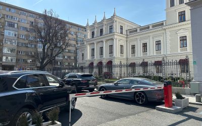 Scandal la Palatul Știrbey: Bariere montate ilegal și un teren disputat Primăria Capitalei a sesizat Parchetul în urma montării ilegale a două bariere la o parcare publică din fața Palatului Știrbey