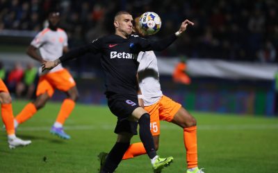 Play-out-ul SuperLigii: UTA învinge Hermannstadt, Farul Constanța – Petrolul, scor 2-0 Prima etapă din play-out-ul SuperLigii a debutat cu surprize și rezultate spectaculoase