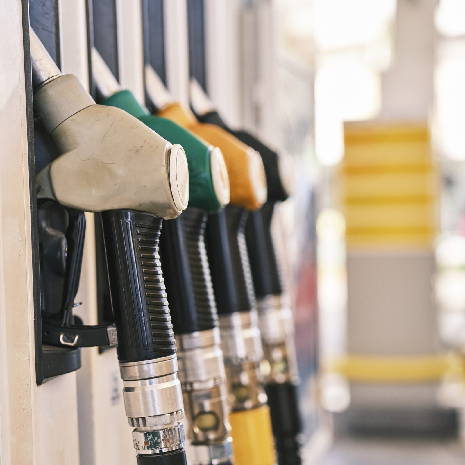 Consiliul Concurenței Atent la Evoluția Prețurilor la Carburanți pe Fondul Tensiunilor Geopolitice București – Consiliul Concurenței monitorizează atent prețurile la carburanți în contextul internațional actual, inclusiv în urma conflictului din Orientul Mijlociu