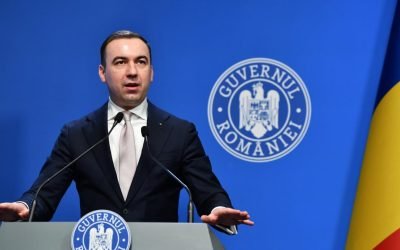 Ministrul Energiei avertizează companiile petroliere: „Strângeți cureaua” Ministrul Energiei, Bogdan Ivan, a declarat luni că Guvernul este pregătit să intervină pentru a controla prețurile la combustibili, avertizând companiile petroliere că vor fi sub observație