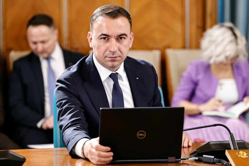 Ivan: Carburanții, posibil la 10 lei/litru dacă petrolul depășește 120$