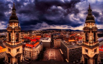 Ungaria impune noi plafoane la prețurile carburanților pentru a proteja consumatorii Guvernul ungar a decis plafonarea prețurilor la benzină și motorină, începând de marți, ca răspuns la creșterea cotațiilor petroliere pe fondul conflictului din Orientul Mijlociu