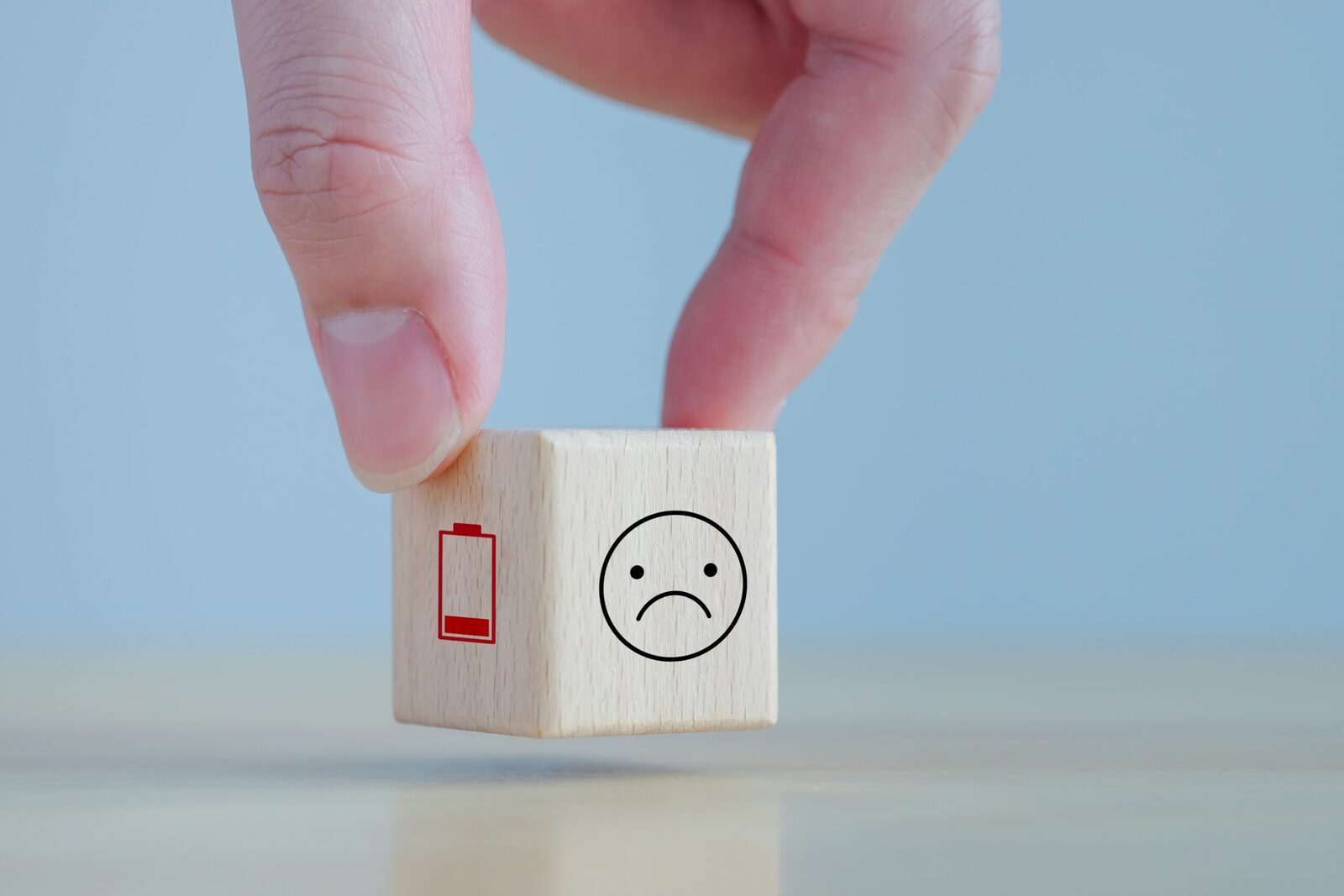 Burnout-ul, o realitate tot mai prezentă în rândul angajaților Epuizare, apatie, un sentiment acut de inutilitate – simptomele burnout-ului afectează un număr tot mai mare de angajați, devenind o constantă a vieții profesionale