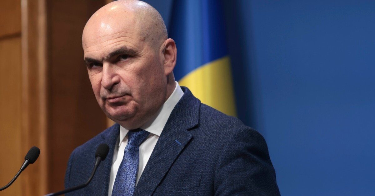 Bolojan: Avocatul Poporului contestă ordonanța de urgență privind reforma administrativă Avocatul Poporului a sesizat Curtea Constituțională cu privire la mai multe prevederi dintr-o ordonanță de urgență recent adoptată de Guvern, care vizează reforma administrativă