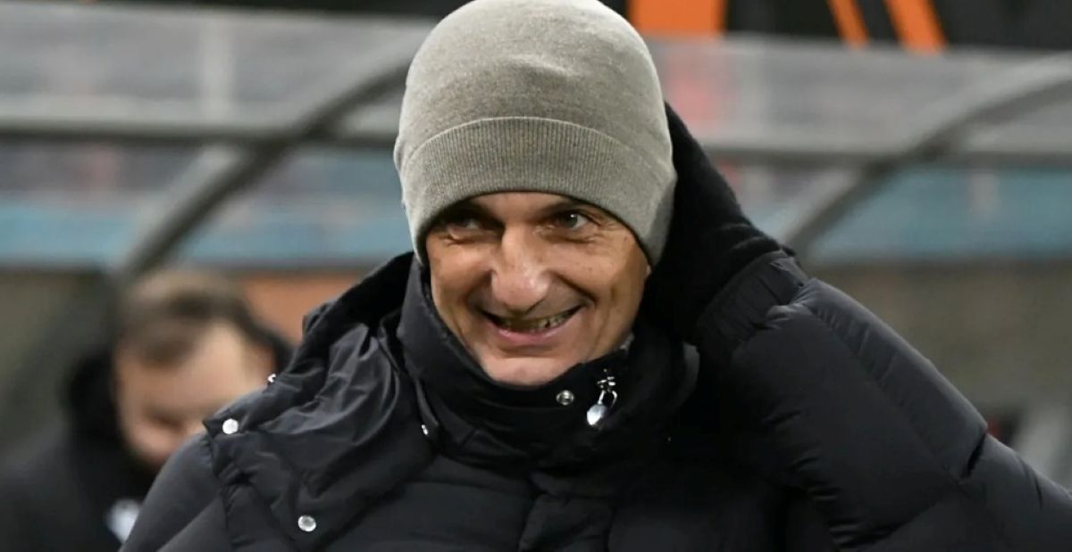 PAOK Salonic, echipa antrenată de românul Răzvan Lucescu, se află pe primul loc în campionatul Greciei, cu o etapă înainte de finalul sezonului regulat