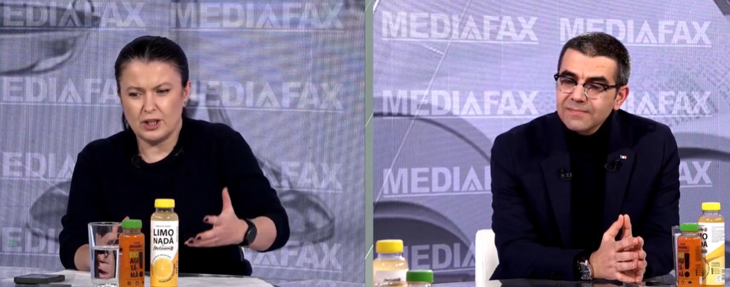 Pensiile magistraților, încă un subiect dezbătut Discuțiile privind pensiile speciale ale magistraților continuă să stârnească interes, judecătorul Claudiu Drăgușin subliniind, într-o intervenție la MEDIAFAX, că procesul de pensionare nu s-a oprit, ci va continua pentru mulți judecători și procurori