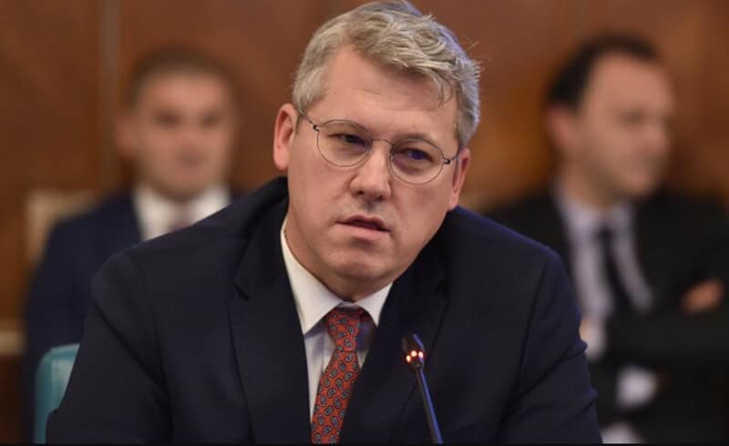 Guvernul pregătește majorarea vârstei de pensionare pentru angajații din structurile de forță Ministerul Afacerilor Interne (MAI) lucrează la un proiect de lege care vizează creșterea vârstei de pensionare pentru angajații din structurile de forță ale statului