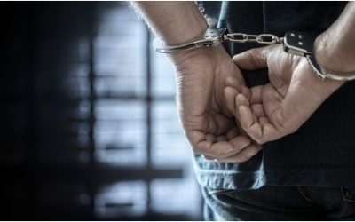 Șeful Vămii din Portul Constanța, Reținut pentru Luare de Mită Șeful Vămii din Portul Constanța Sud Agigea și adjunctul său au fost reținuți de procurorii anticorupție, fiind acuzați de luare de mită