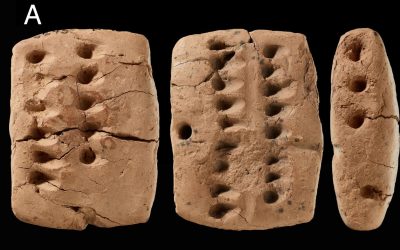 Descoperire majoră: Arheologii identifică posibil cea mai veche formă de scriere O echipă de arheologi a făcut o descoperire remarcabilă, sugerând existența celei mai vechi forme de scriere cunoscute până în prezent