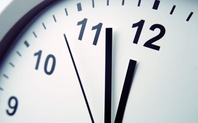 Un ceas chinezesc sfidează timpul: Precizie de neegalat și o posibilă redefinire a secundei O echipă de cercetători din China a dezvoltat un ceas optic cu rețea de stronțiu, un instrument cu o precizie uluitoare