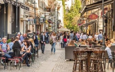 Amenzi de peste 700.000 de lei aplicate în urma controalelor în Centrul Vechi al Capitalei Polițiștii de la Secția 27, împreună cu reprezentanți ai mai multor instituții, au desfășurat o acțiune amplă de control în Centrul Vechi al Bucureștiului