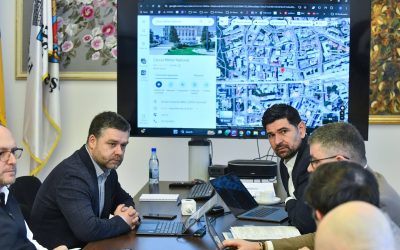 Ciucu convoacă primarii de sector pentru proiecte comune; sectorul 1, vizat de ample planuri Primarul general al Capitalei, Ciprian Ciucu, a convocat o serie de întâlniri cu primarii de sector pentru a stabili proiecte comune ce vor fi realizate cu sprijinul Primăriei Municipiului București