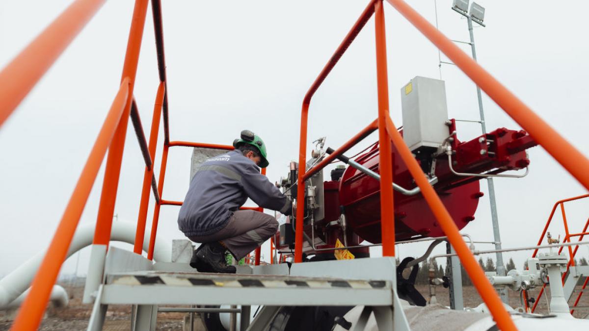 Comisia Europeană propune 30 de miliarde de euro pentru modernizarea rețelelor energetice Comisia Europeană a propus o investiție de 30 de miliarde de euro pentru a optimiza rețelele energetice din Europa