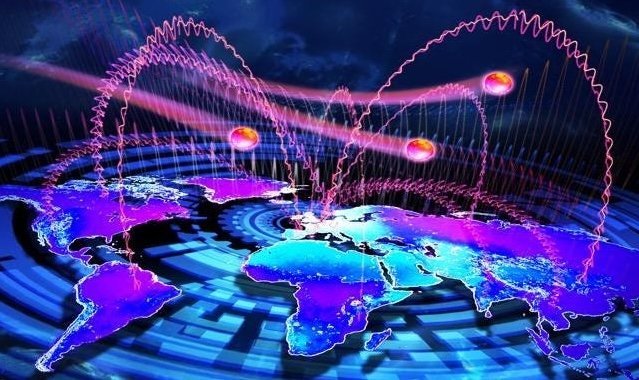 România face pași importanți în securizarea comunicațiilor prin tehnologie cuantică România a demarat construcția unei rețele naționale de comunicații cuantice, un pas major în eforturile de protejare a datelor critice împotriva amenințărilor cibernetice