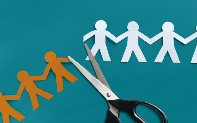 Concedierile devin o practică obișnuită pentru companii Valuri de disponibilizări în diferite domenii, inclusiv în sectorul de tehnologie și în industria auto, sugerează o schimbare majoră în modul în care companiile gestionează resursele umane