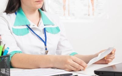 Senatul a modificat ordonanța privind concediile medicale, exceptând anumite categorii de la neplata primei zile Senatorii au adoptat, cu o majoritate covârșitoare, un amendament la Ordonanța de Urgență 91/2025, prin care se modifică prevederea inițială referitoare la plata concediilor medicale