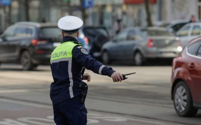 Restricții de trafic duminică în București din cauza unei procesiuni religioase Circulația rutieră în București va fi restricționată duminică după-amiază, cu ocazia procesiunii religioase organizate de Arhiepiscopia Romano-Catolică București cu prilejul sărbătorii Floriilor