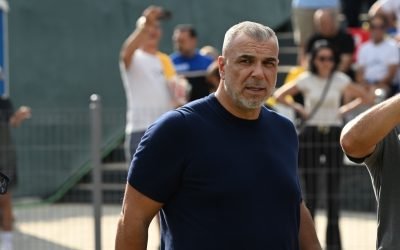 Cosmin Olăroiu, ajutor pentru elevii români blocați în Dubai Dubaiul se confruntă cu perturbări majore ale traficului aerian din cauza tensiunilor crescute în Orientul Mijlociu