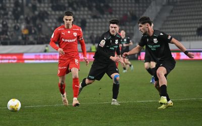 Cîrjan, criticat dur după evoluțiile recente: „Nu mai simte coechipierii” Căpitanul lui Dinamo, Cătălin Cîrjan, trece printr-o perioadă dificilă, cu evoluții sub așteptări