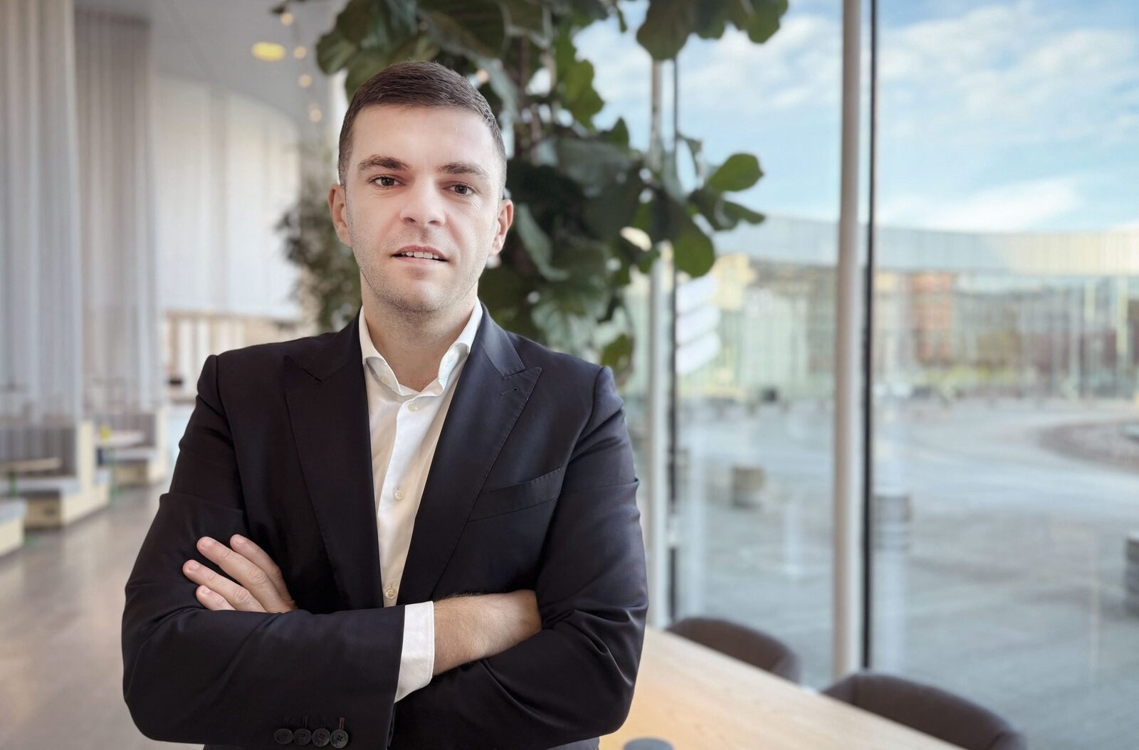 Daniel Tudose, noul Country Manager Ericsson România, la 37 de ani (60 caractere)