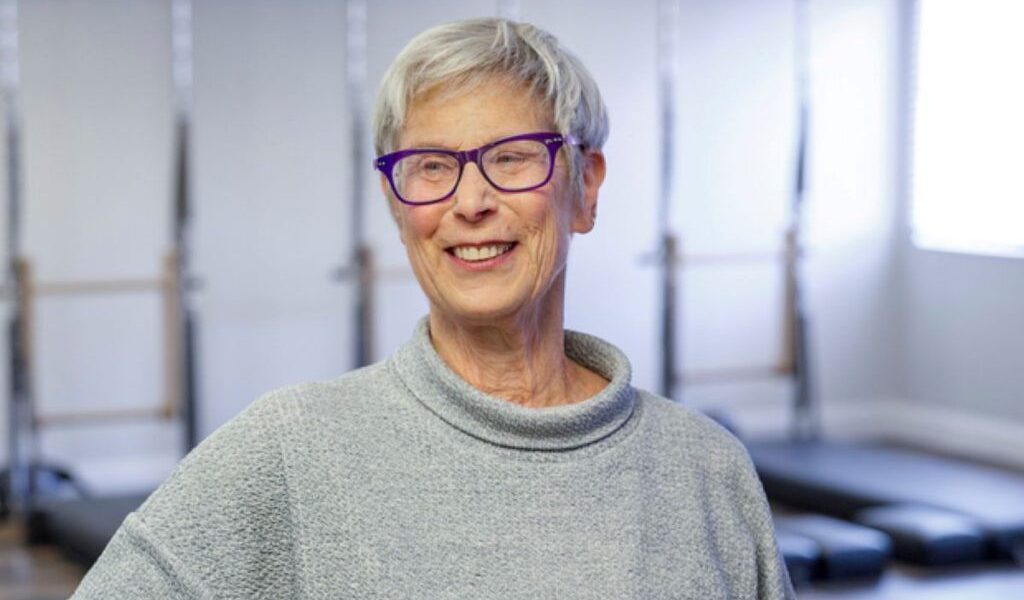 O instructoare de Pilates din Statele Unite, diagnosticată inițial cu o gripă persistentă, a învins o formă agresivă de cancer cu ajutorul unei terapii inovatoare