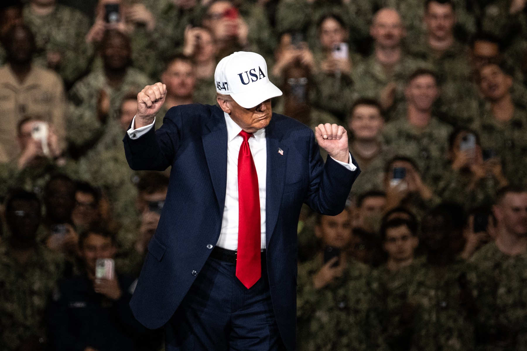 Trump riscă un dezastru în Iran: Critici duri despre „cea mai proastă decizie”