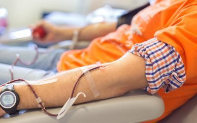 Donarea de sânge în România: Beneficii și condiții Donarea de sânge este un proces medical vital, dar procentul donatorilor în România rămâne scăzut, deși statul oferă o serie de beneficii pentru a încuraja participarea