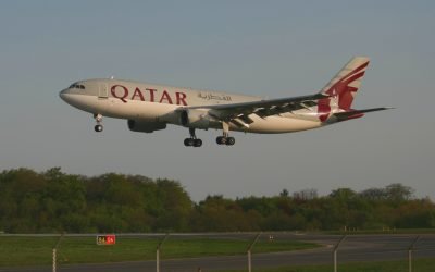 Qatar Airways va relua zborurile limitate de urgență pentru pasagerii blocați în Muscat și Riad, începând de joi, potrivit unui anunț făcut de companie pe platforma X, preluat de Reuters